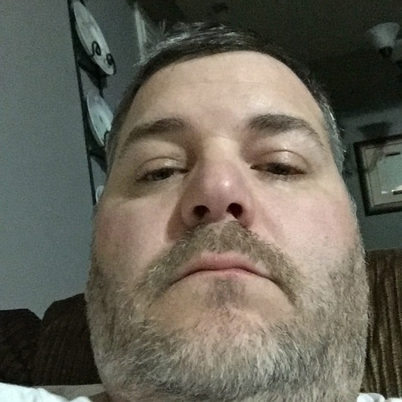 Meet your Posher, Chad - Picture 1 of 1